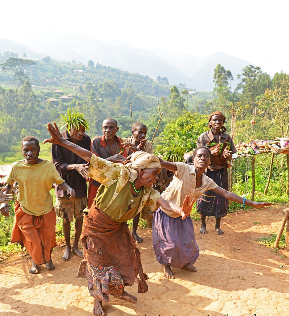 Batwa in Bwindi Uganda