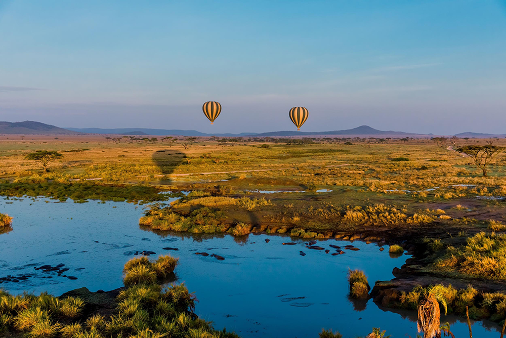 Hot air balloon rides in Serengeti National Park.