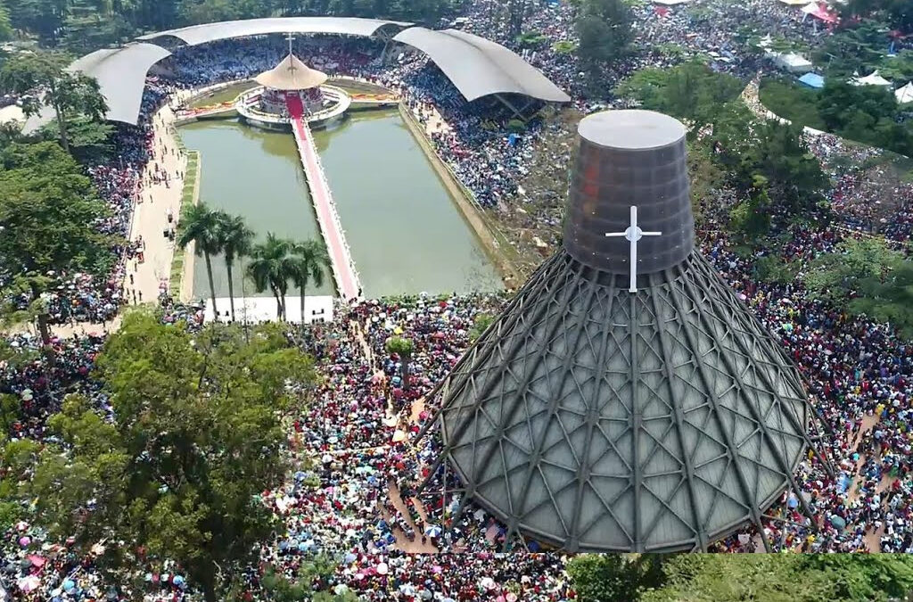 Millions of people at the Namugongo Martyrs Shrine on 3rd June during the celebration of the Uganda Martyrs