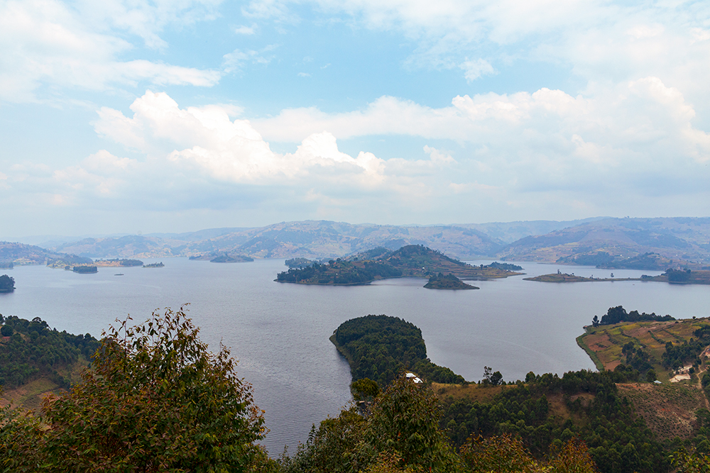 Lake Bunyonyi Geography